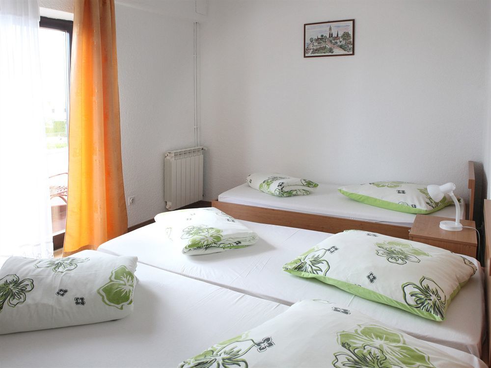 Hotel Gloria 3*